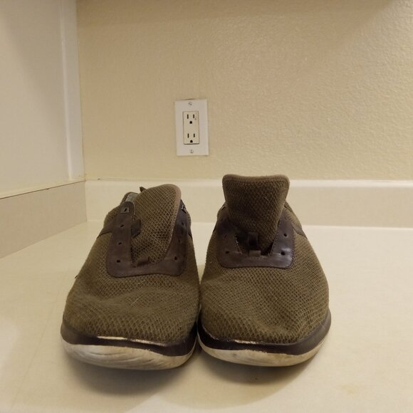 Johnson & Murphy Knit U Throat - Picture 6 of 8